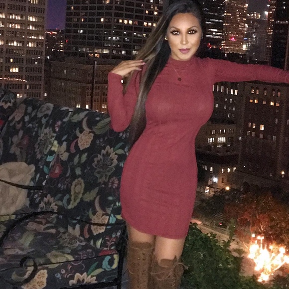 Meet your Posher, Sabrina - Picture 3 of 5